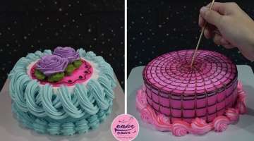 Birthday Cake Decoration With Roses Randomly Matched With Spider Webs