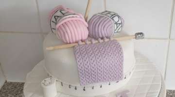 Nifty Knitting theme birthday cake